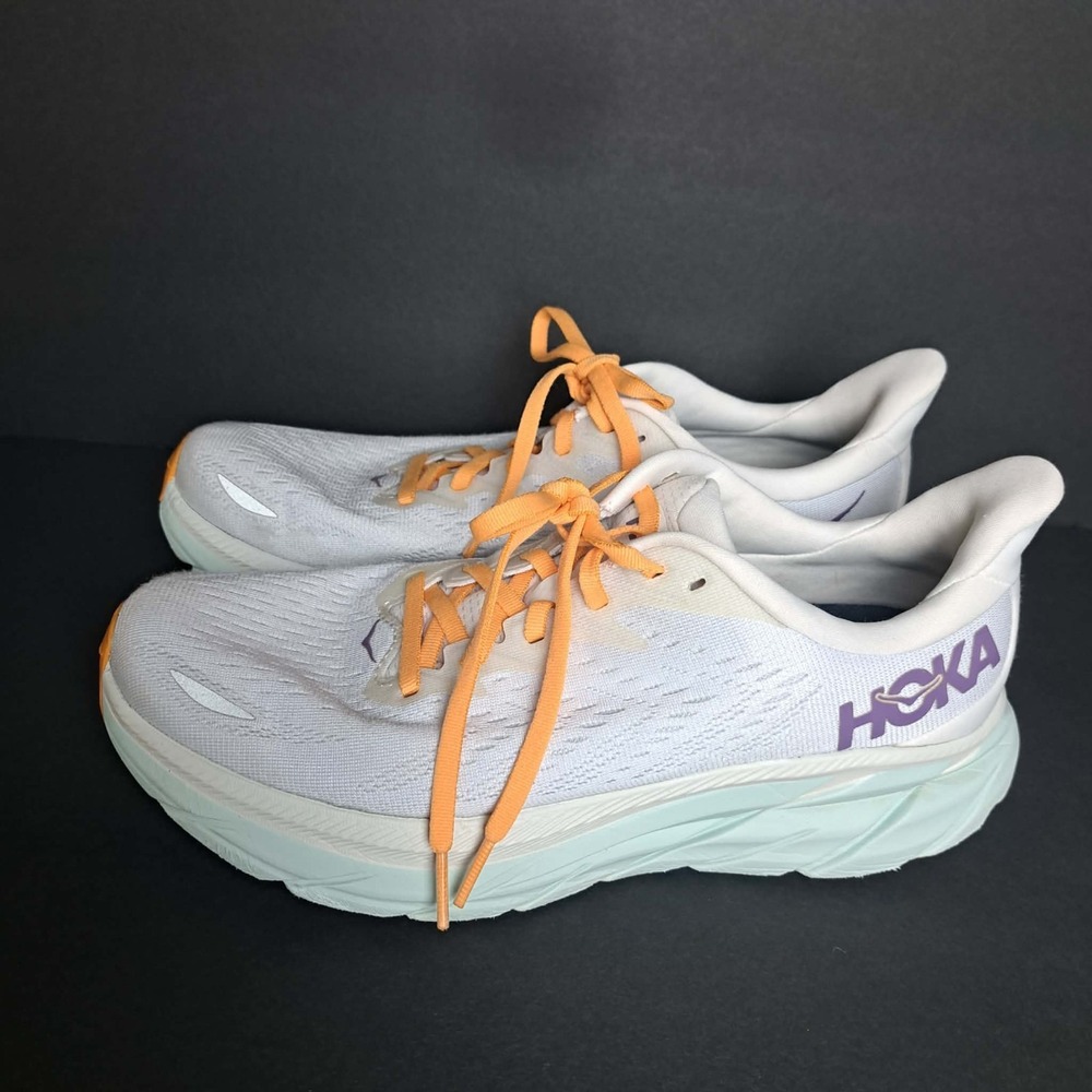 Hoka One One Clifton 8 Women's Running Shoes Sz 8.5B F27221L White